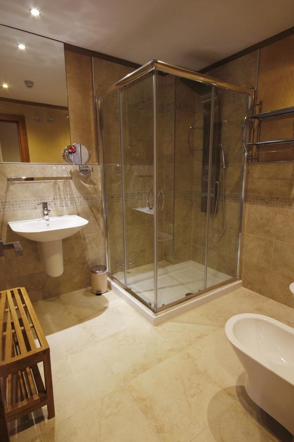 Hotel Boutique Villa Erina By Bossh Hotels - Adults Recommended Манилва Екстериор снимка